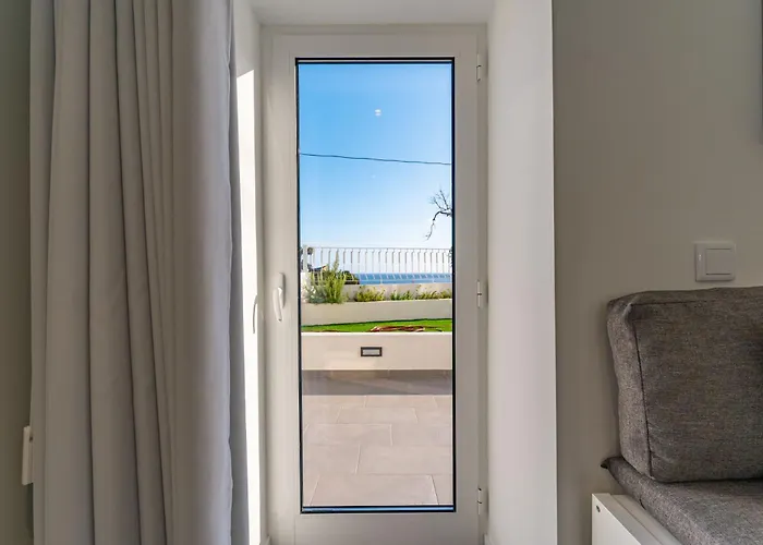 Jpl Blue Horizon Residential - D Hébergement de vacances *